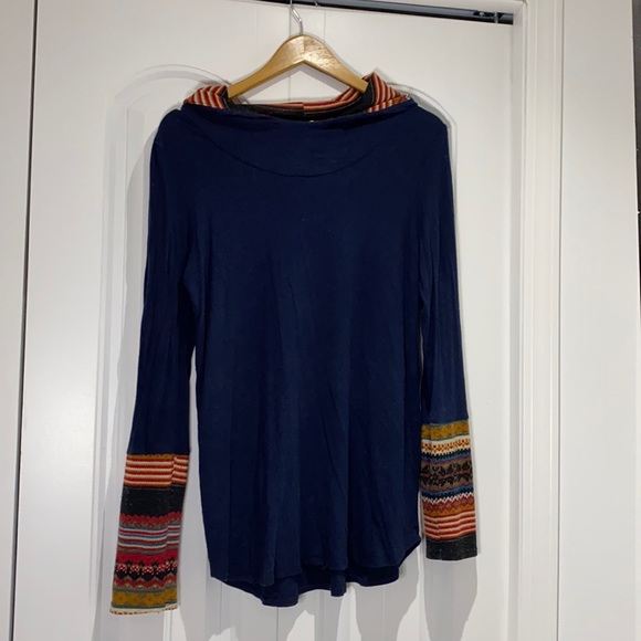 Rachel Kate Hooded Long Sleeved Tunic - Picture 1 of 2